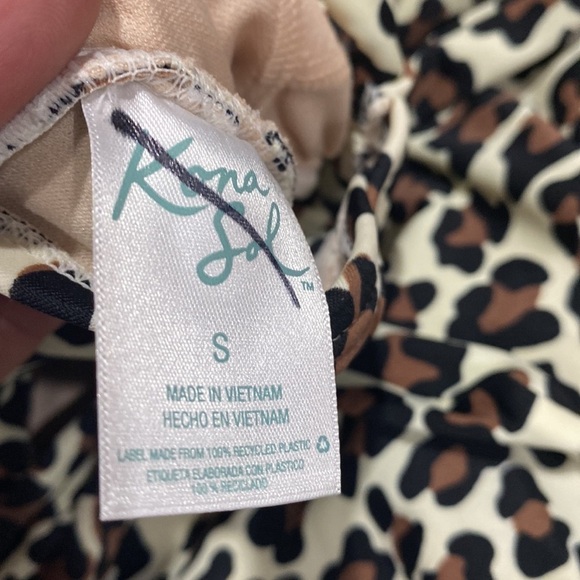 Kona Sol swimsuit leopard NWOT‎ small ruched waist - Picture 5 of 7